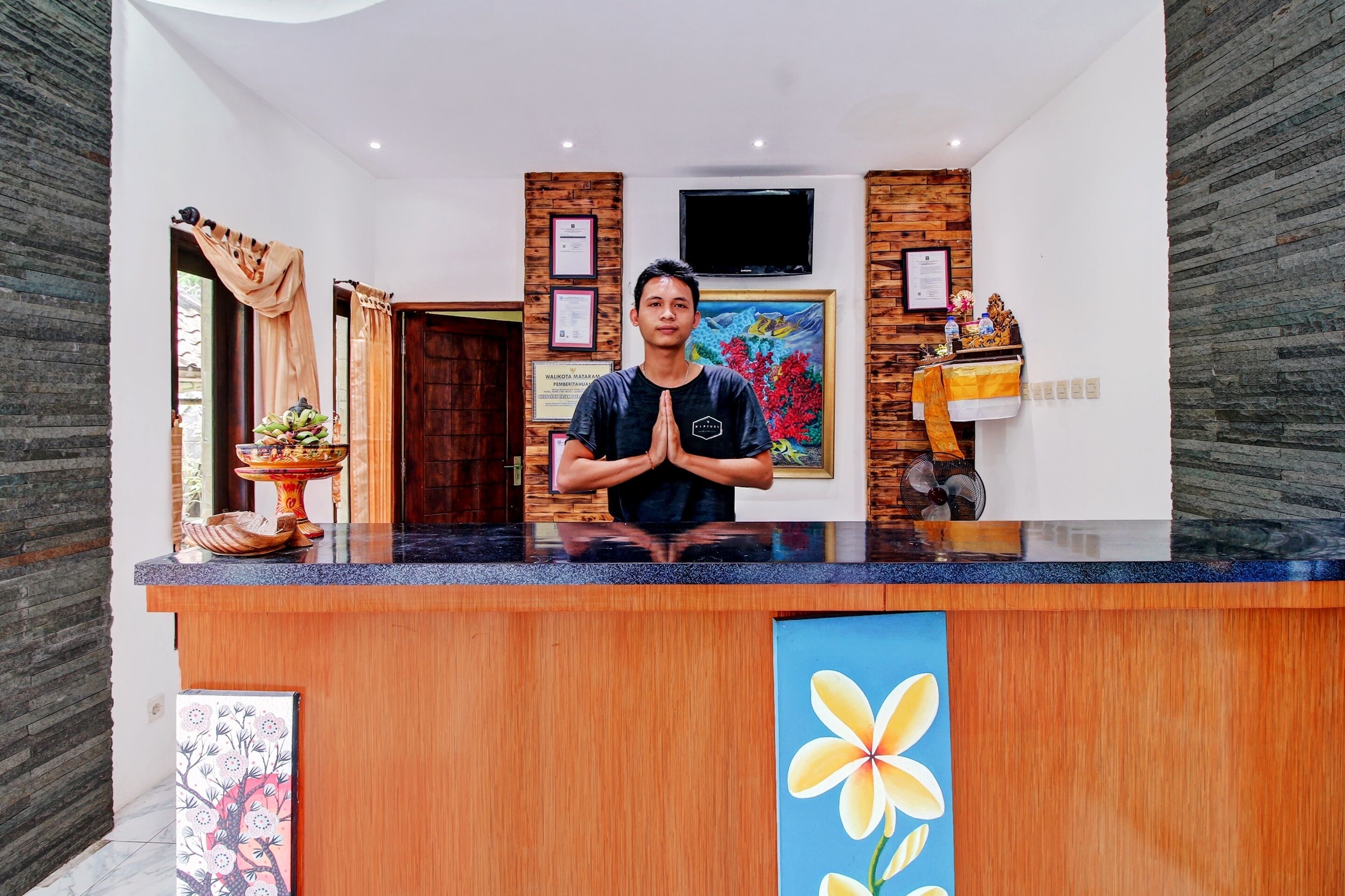 Adhya Guest House by OYO