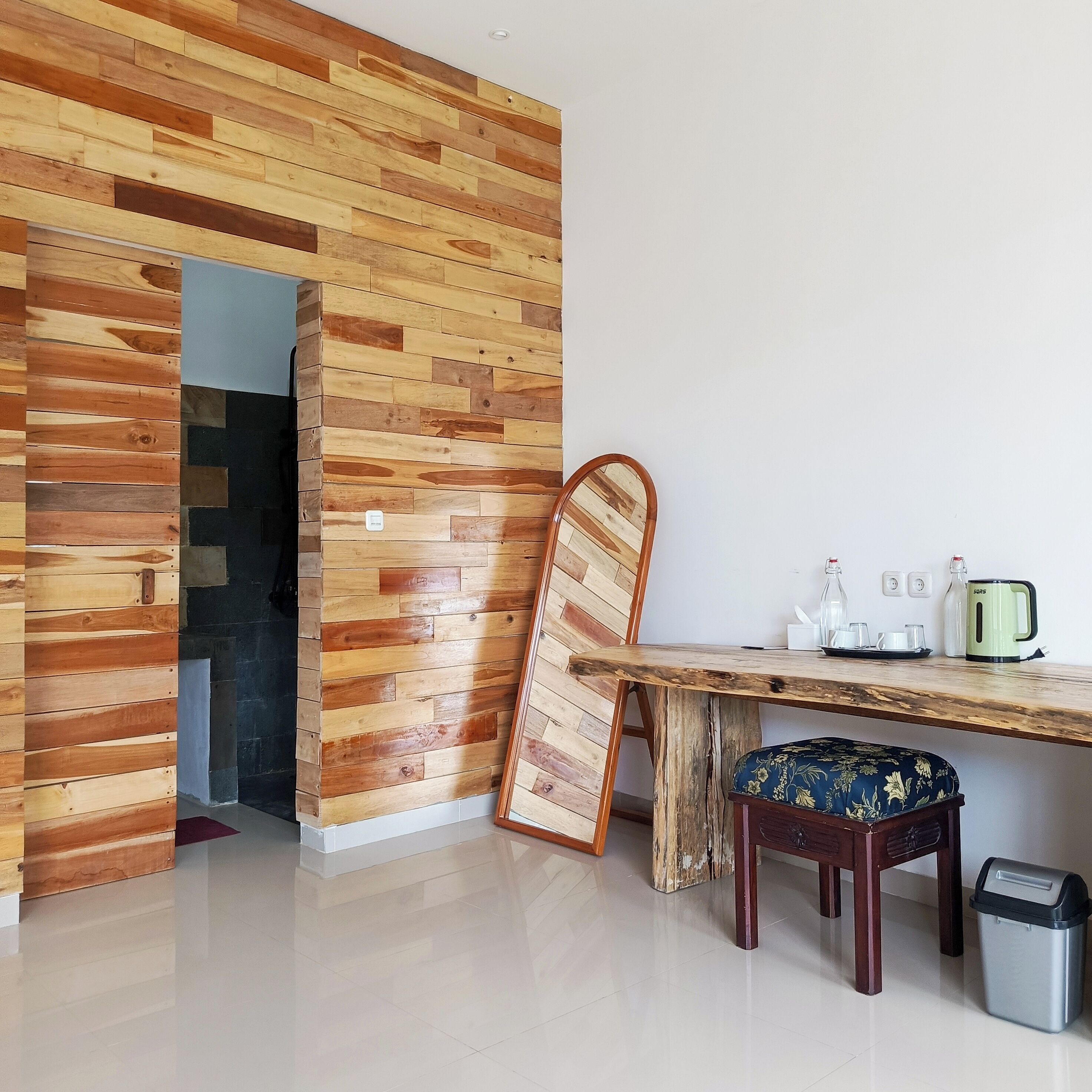 Zavana Rooms