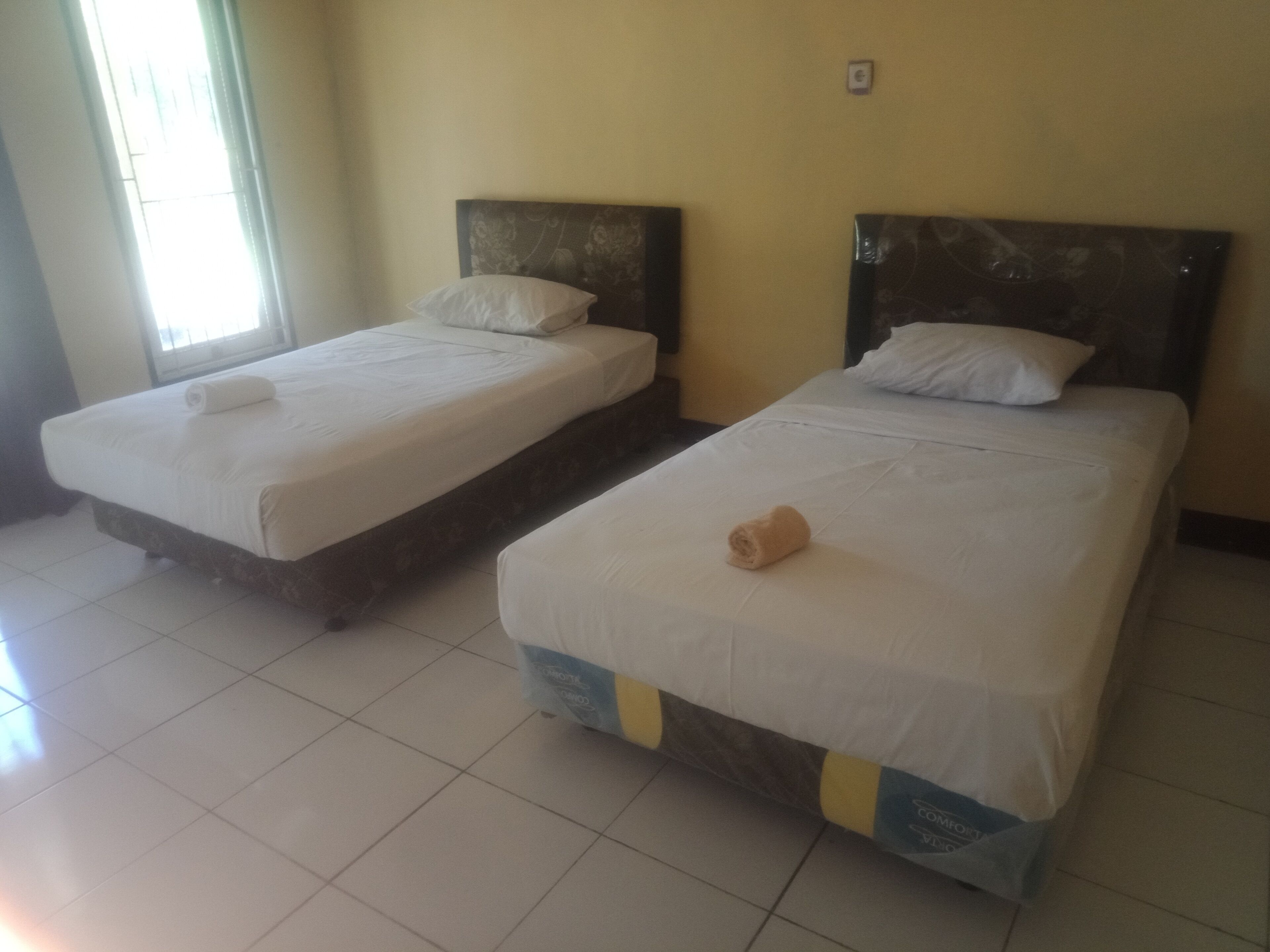E-dotel Anjani Homestay