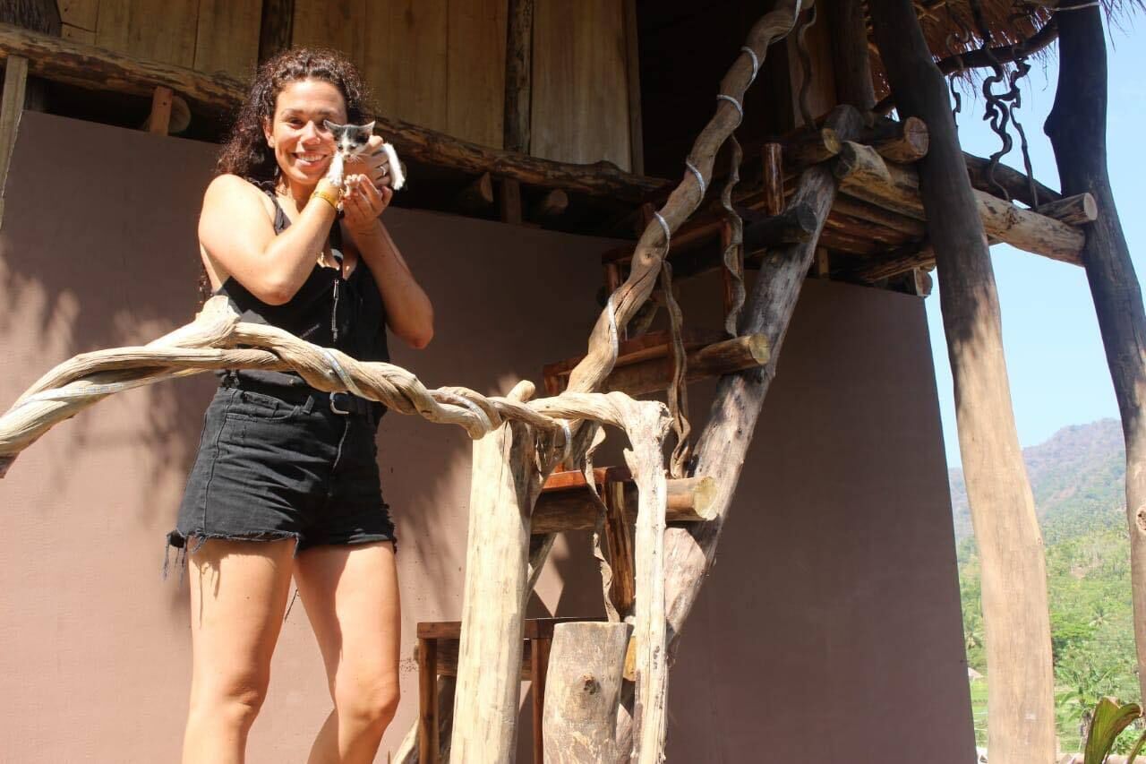 De Chicktoria Hostel And Lounge