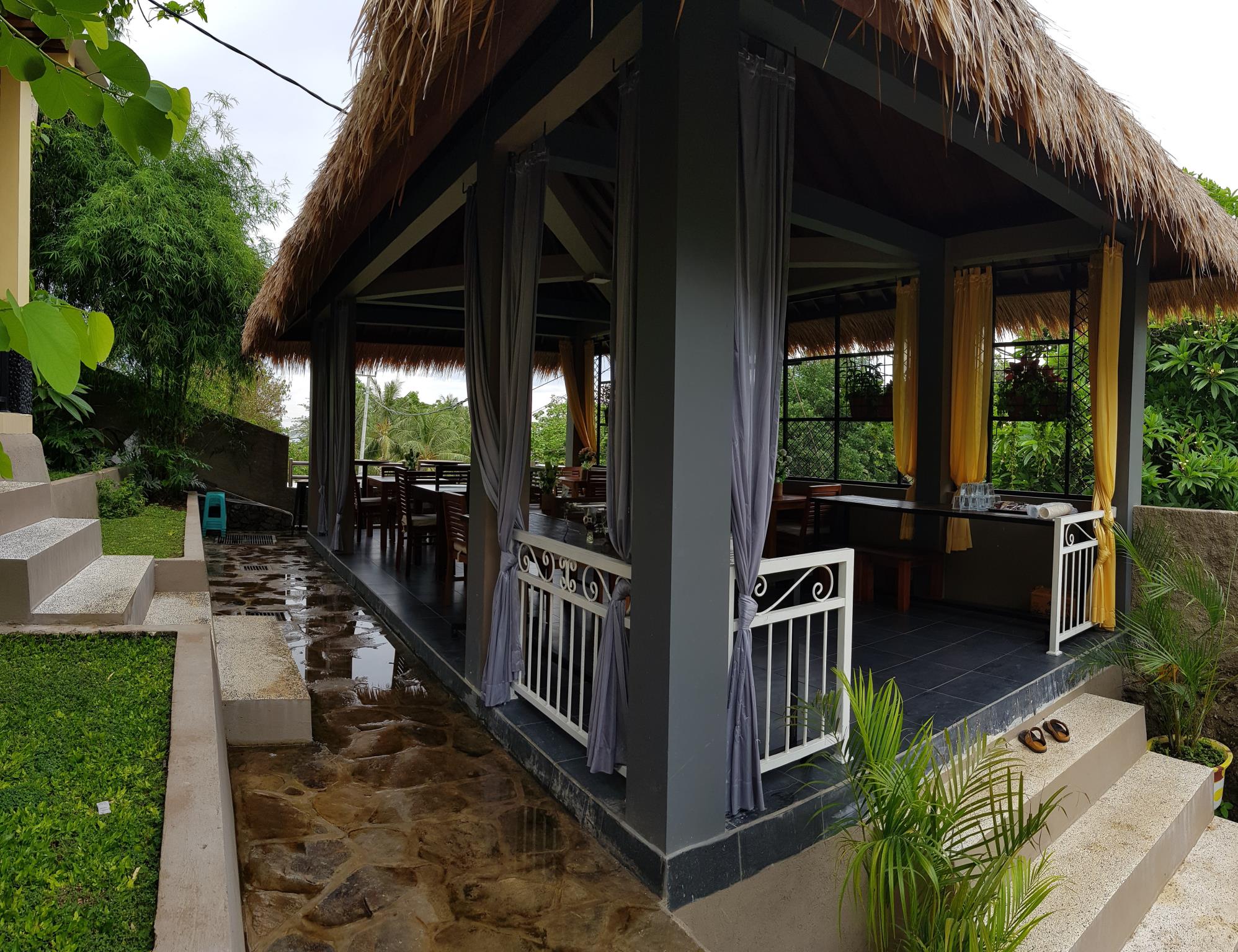 Nipah Pool Villas & Restaurant