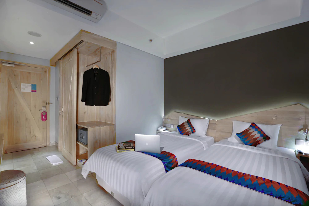 D'MAX Hotel & Convention