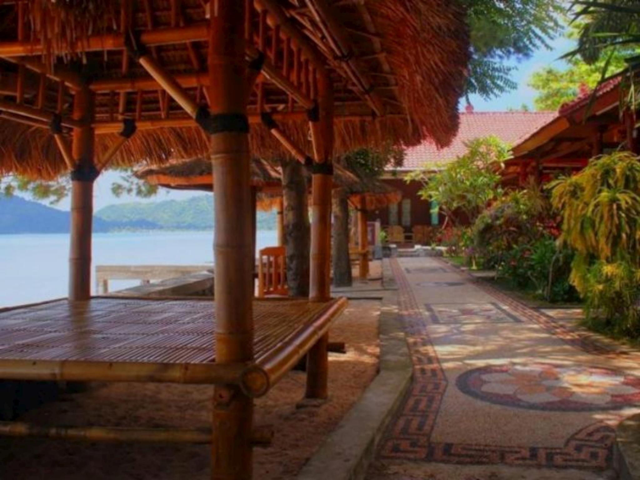 Krisna Bungalows And Restaurant