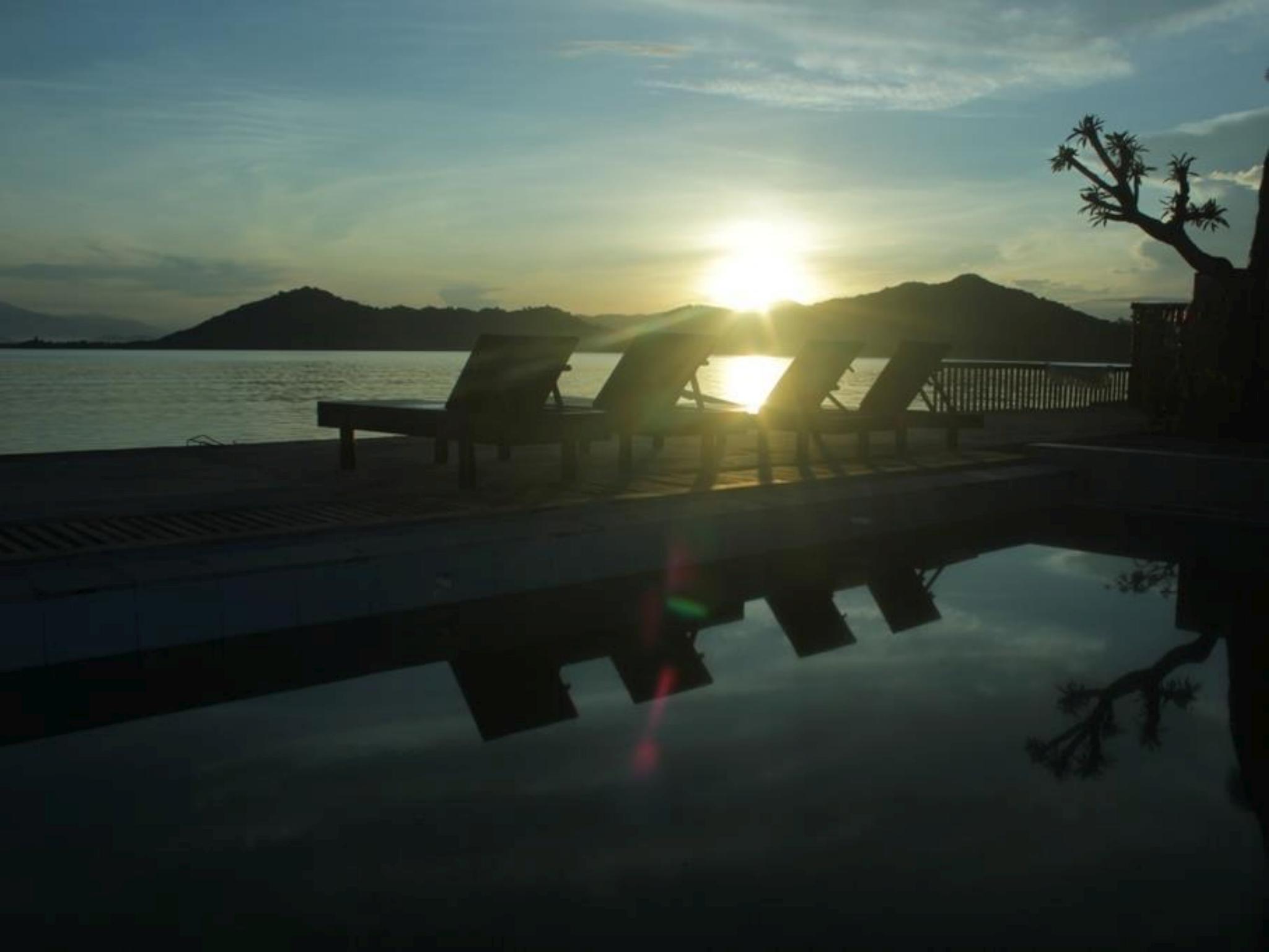 Krisna Bungalows And Restaurant
