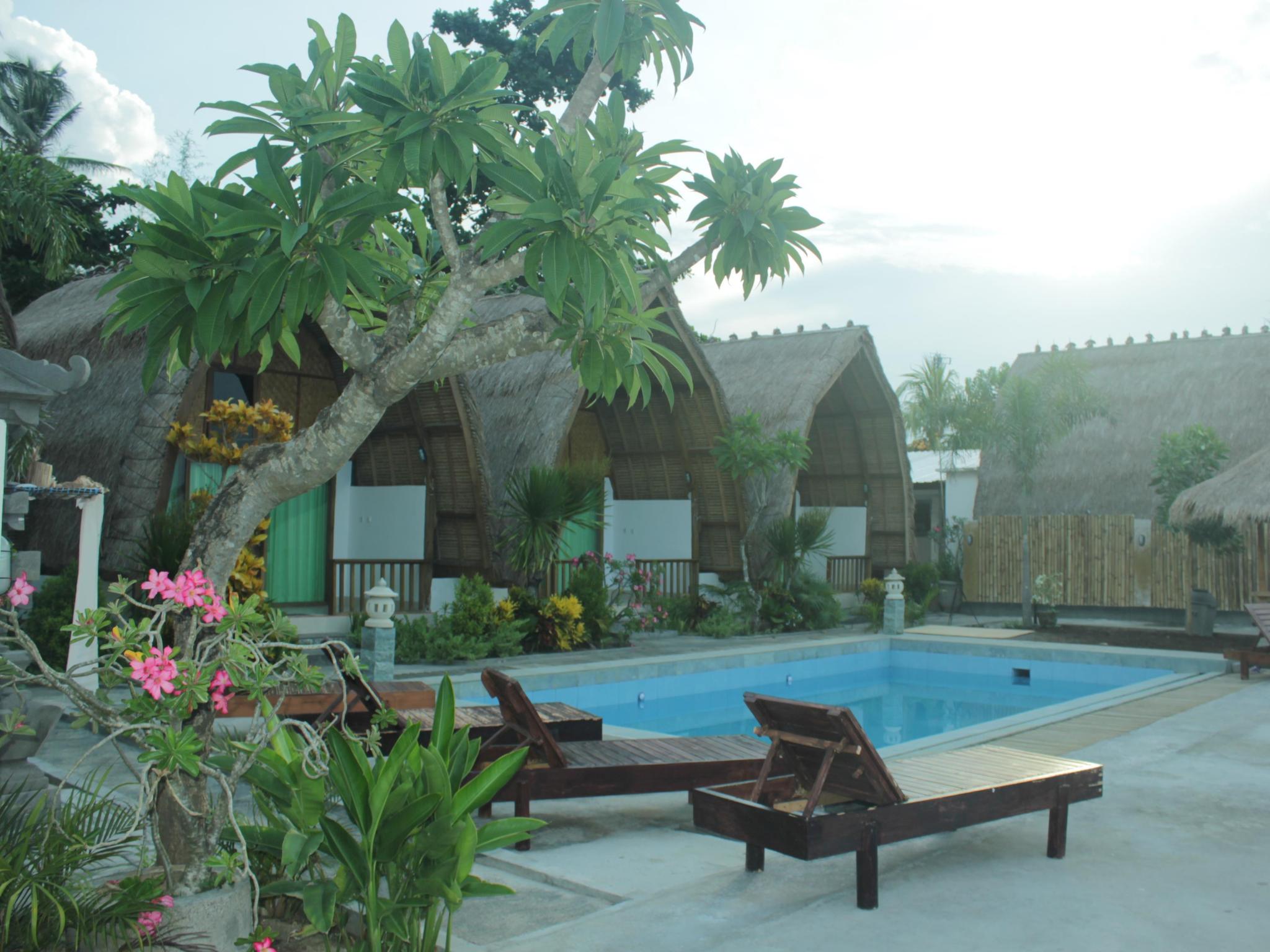 Krisna Bungalows And Restaurant