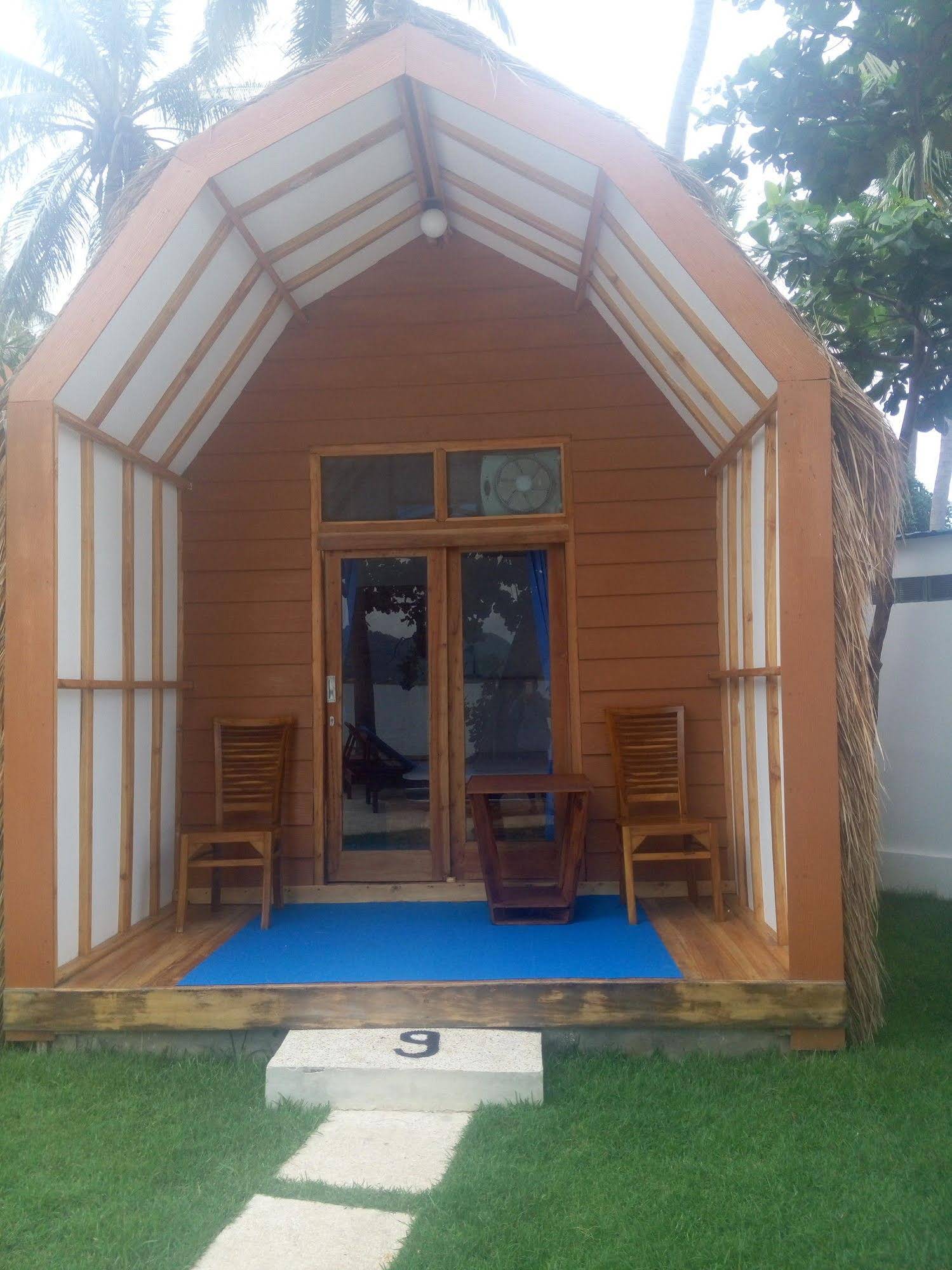 The Place Bungalow & Restaurant Sekotong