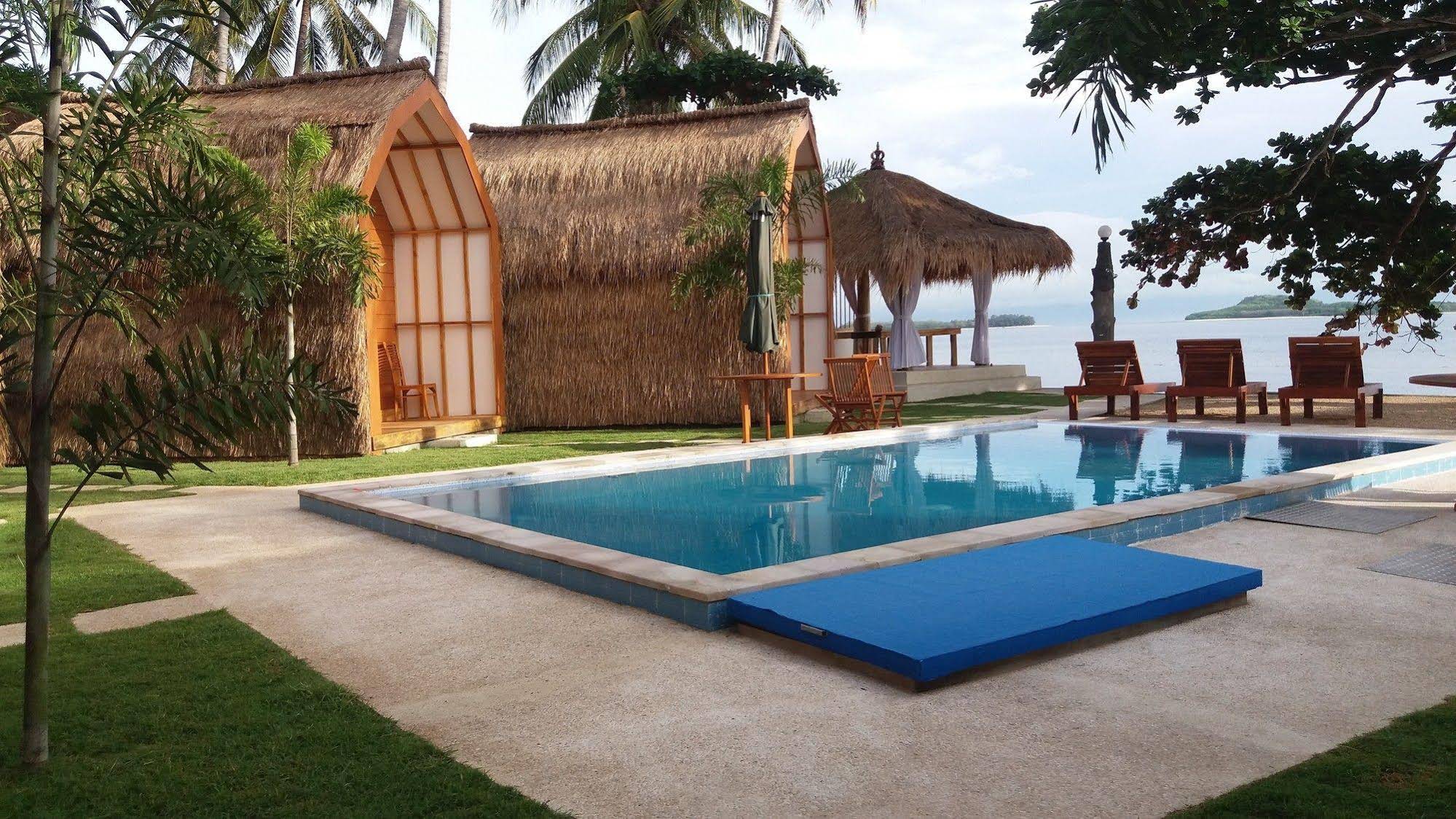 The Place Bungalow & Restaurant Sekotong