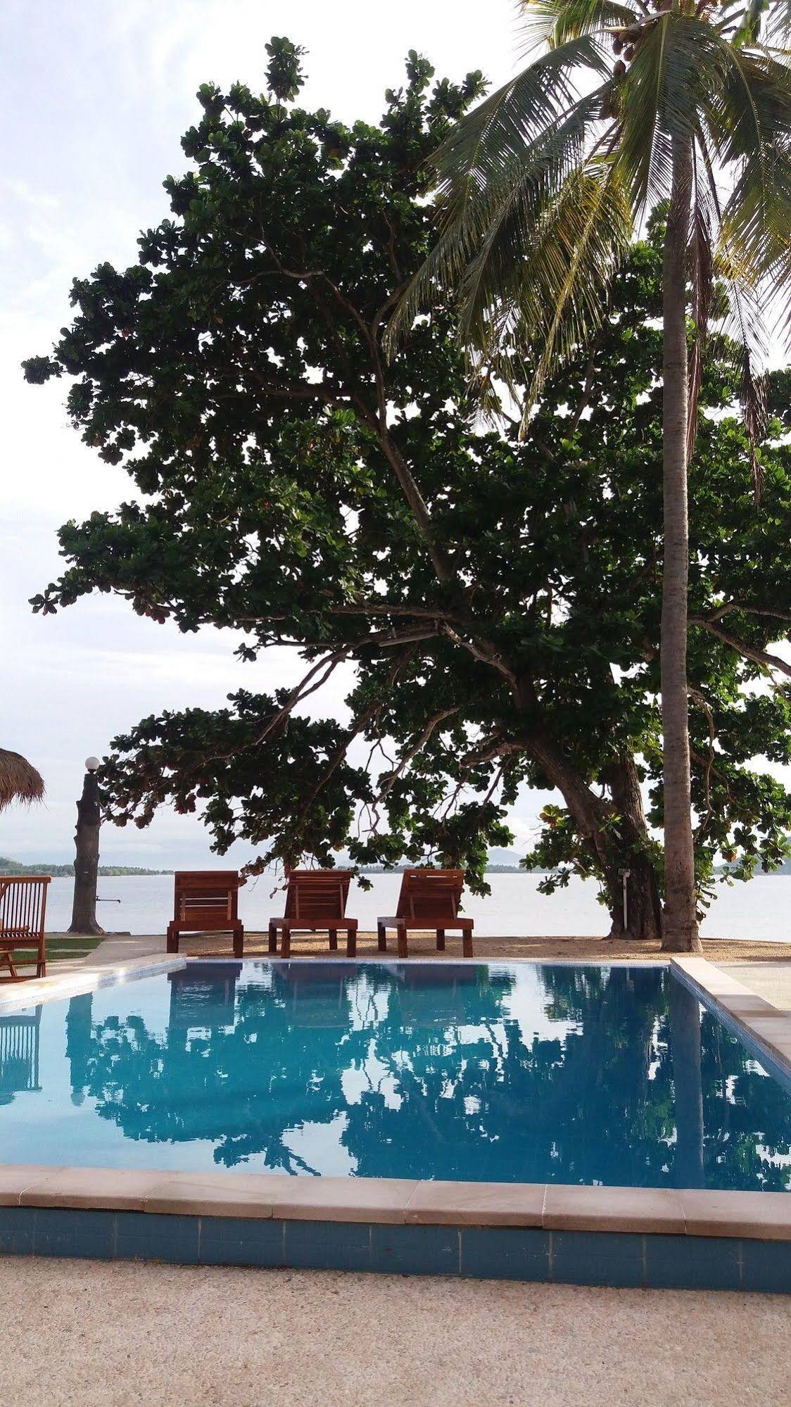 The Place Bungalow & Restaurant Sekotong