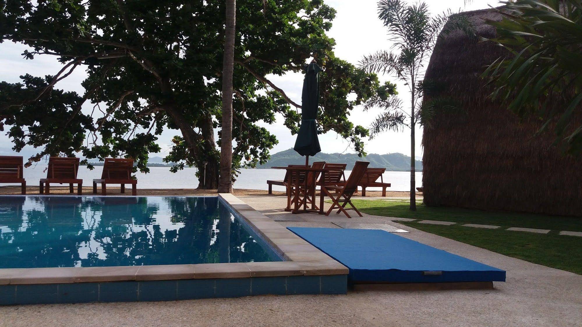 The Place Bungalow & Restaurant Sekotong