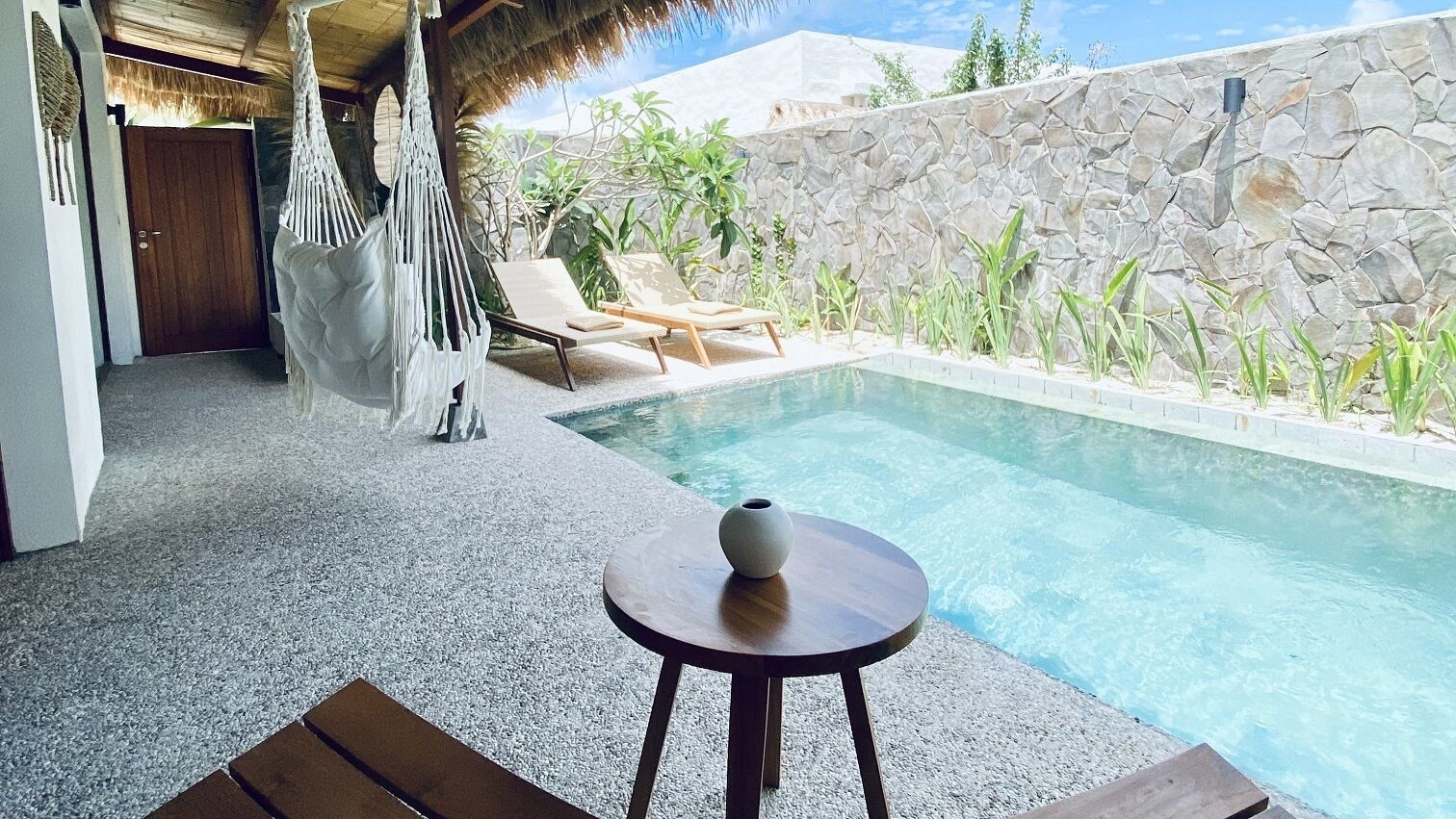 Amber Lombok Beach Resort
