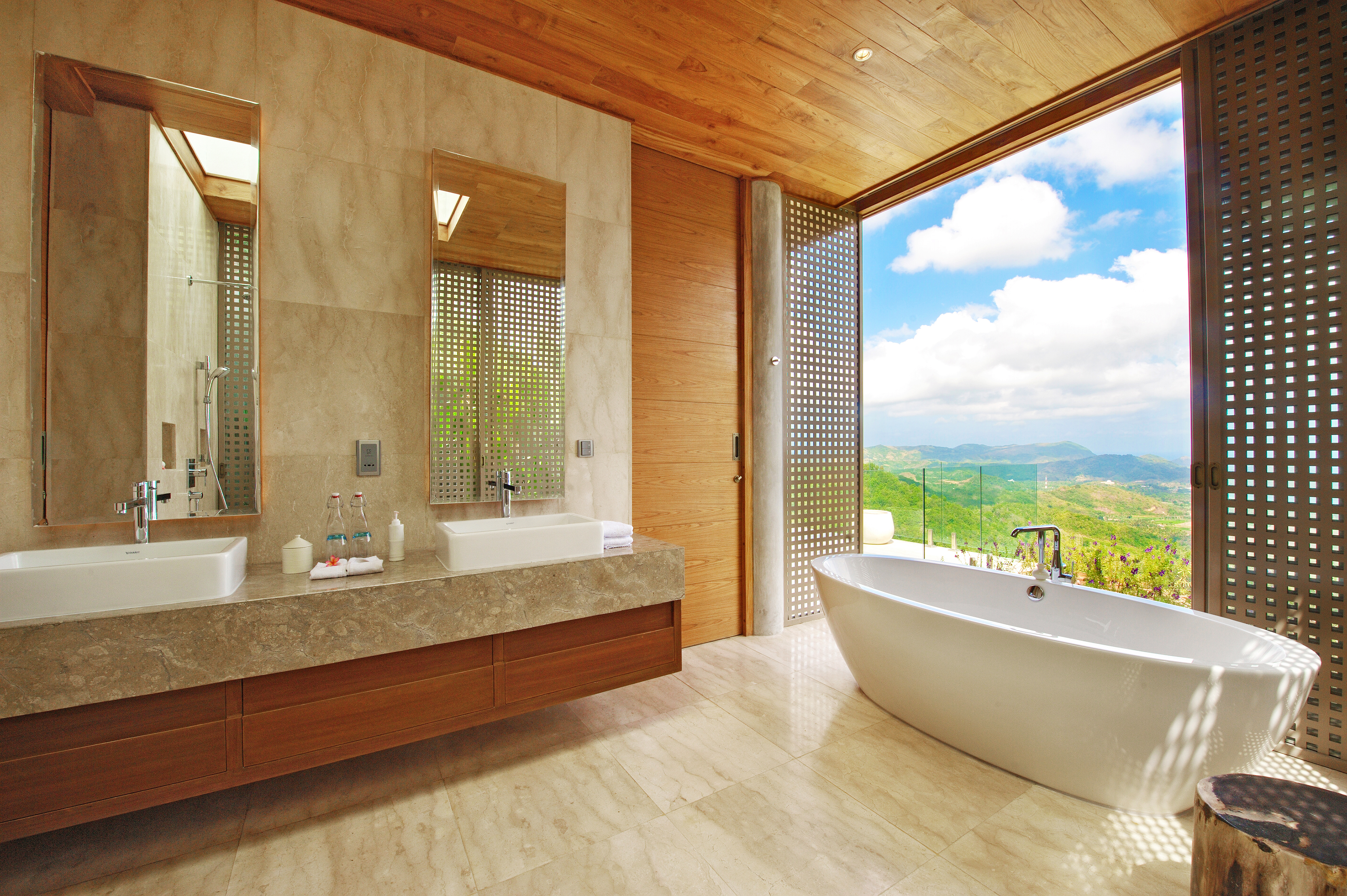 Selong Selo Resort and Residences