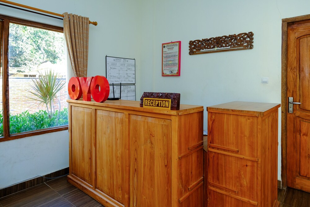 Sengkunyit Bukit Hotel by OYO Rooms