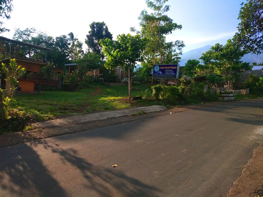 Angin Mamiri Rinjani Cottages And Restaurant