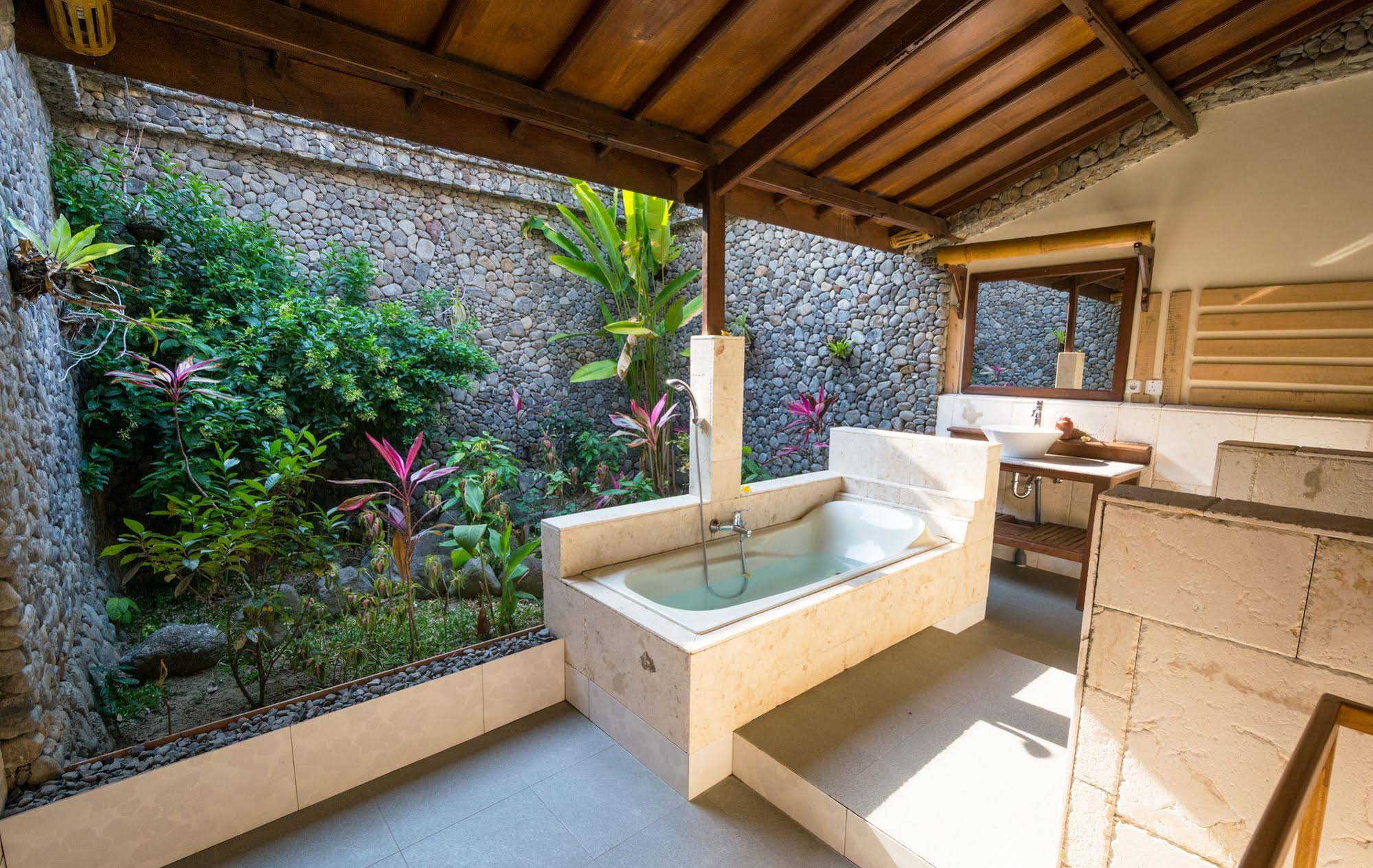 Rinjani Lodge