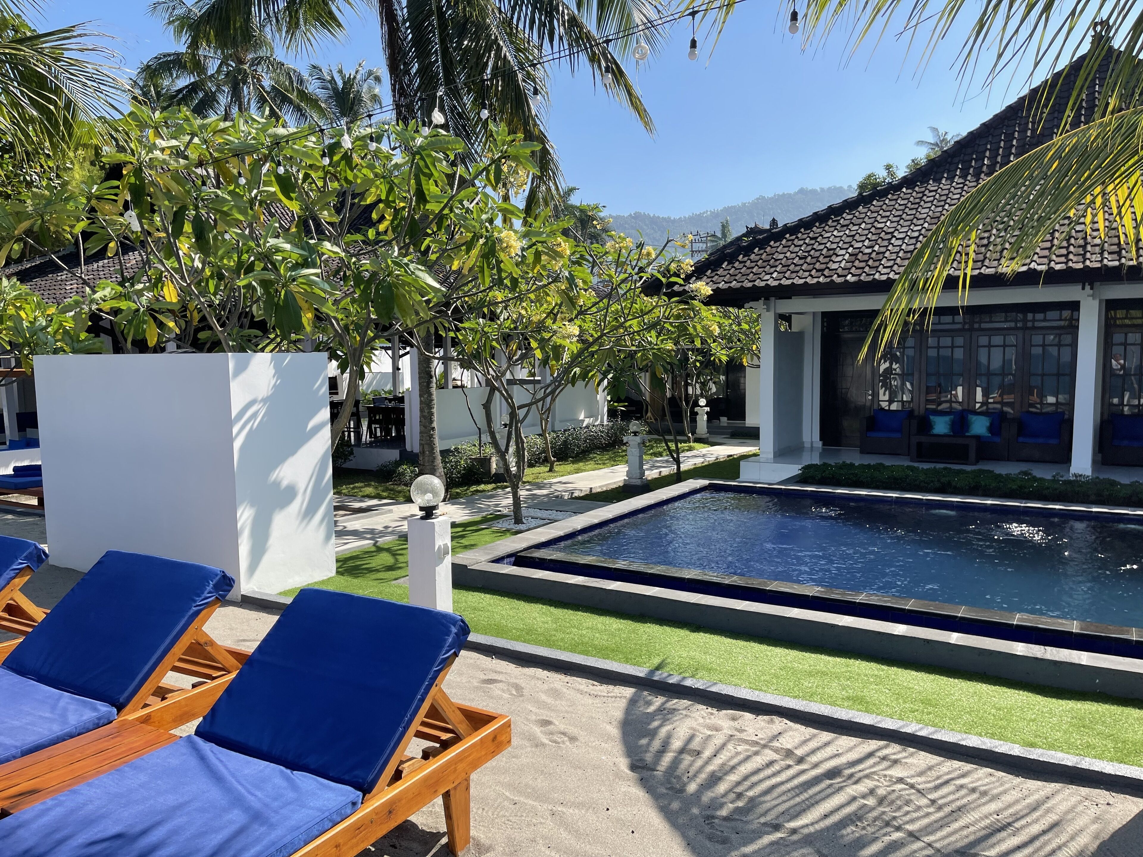 Bale Solah Beach Club & Hotel