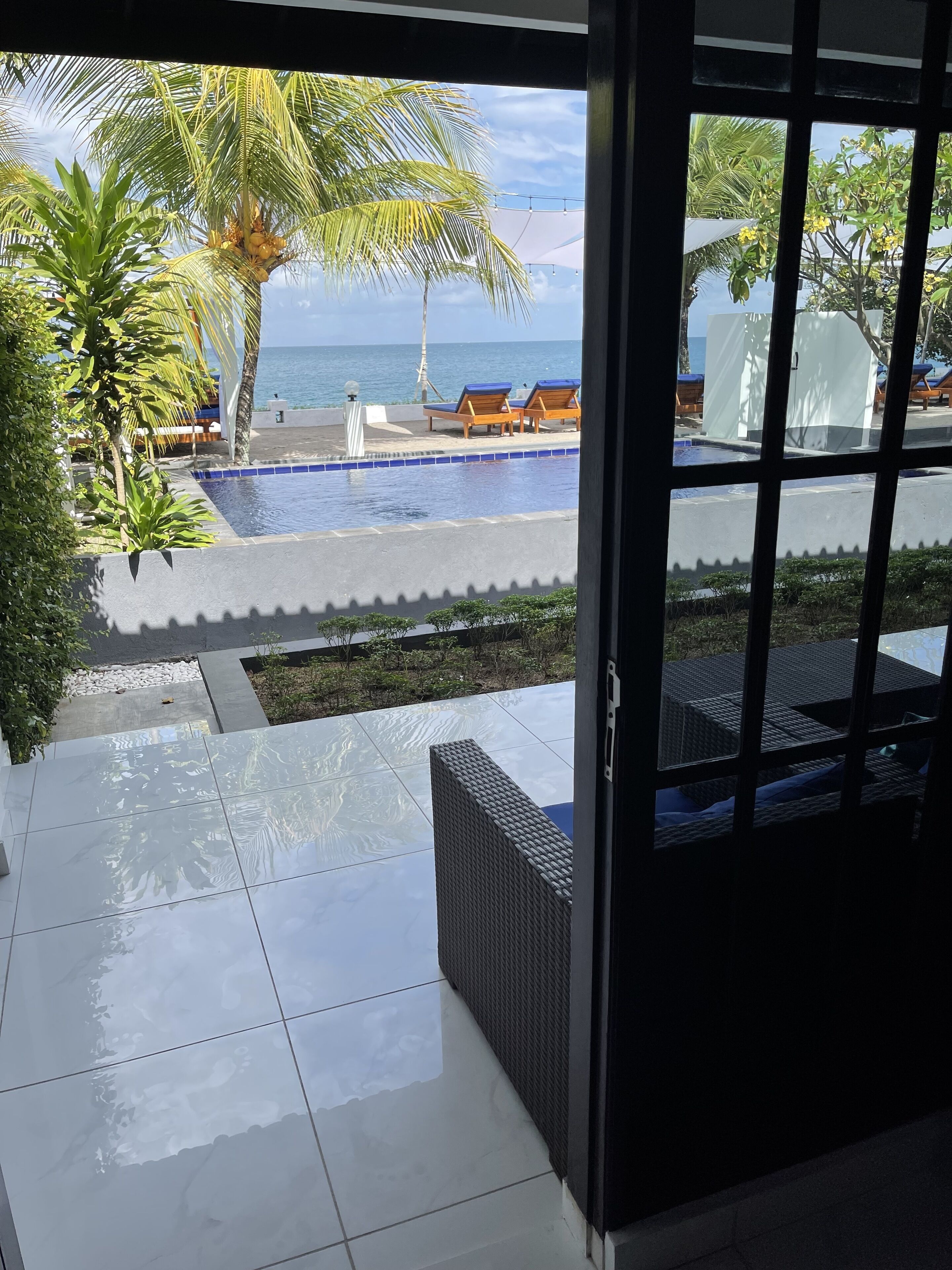 Bale Solah Beach Club & Hotel