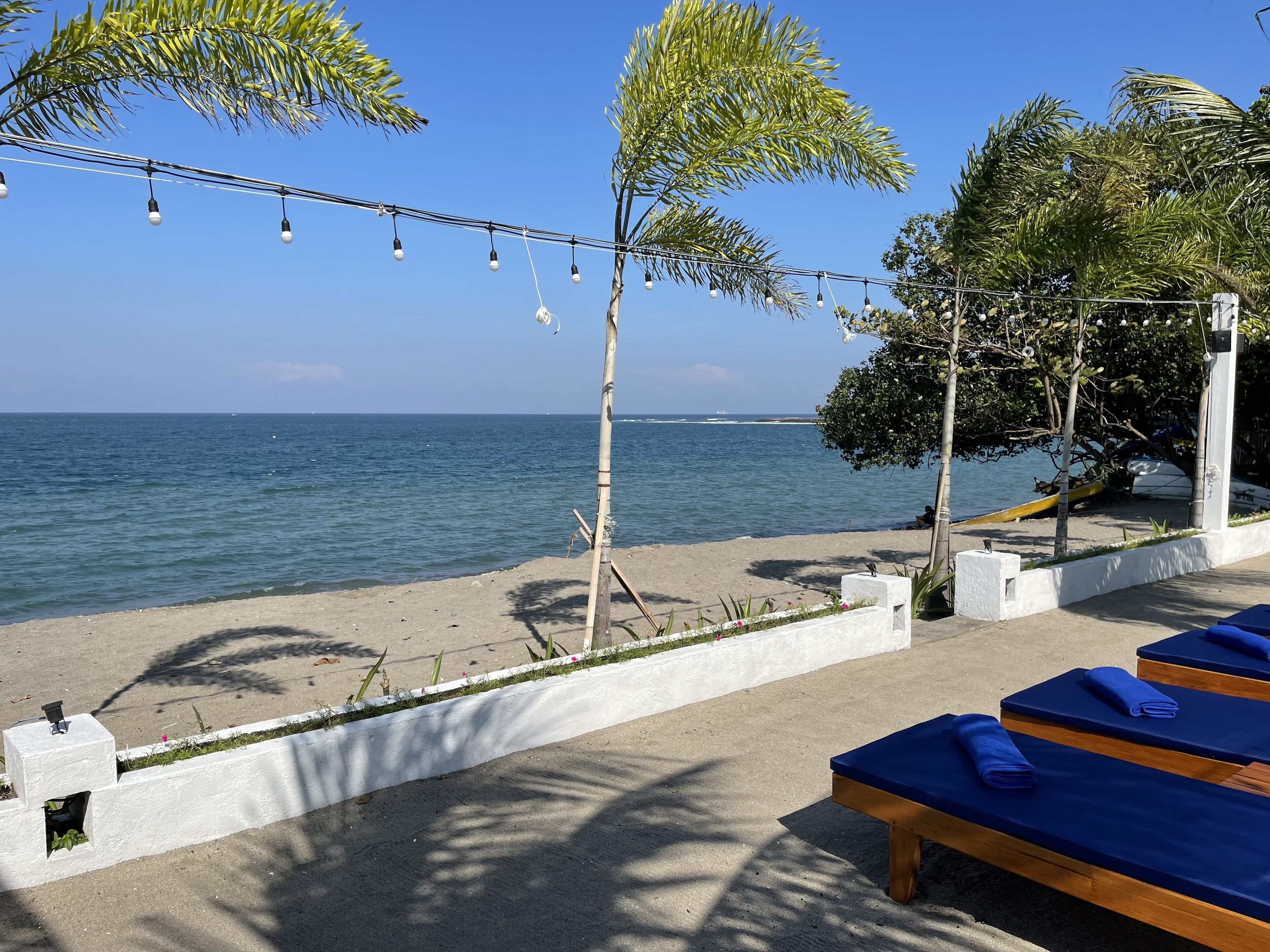 Bale Solah Beach Club & Hotel