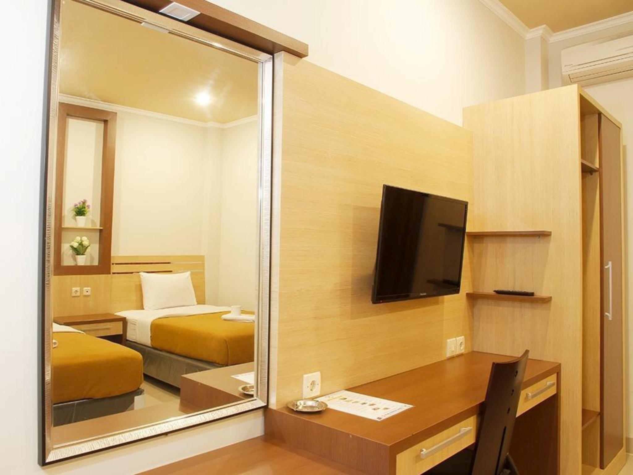 Grand Senggigi Hotel