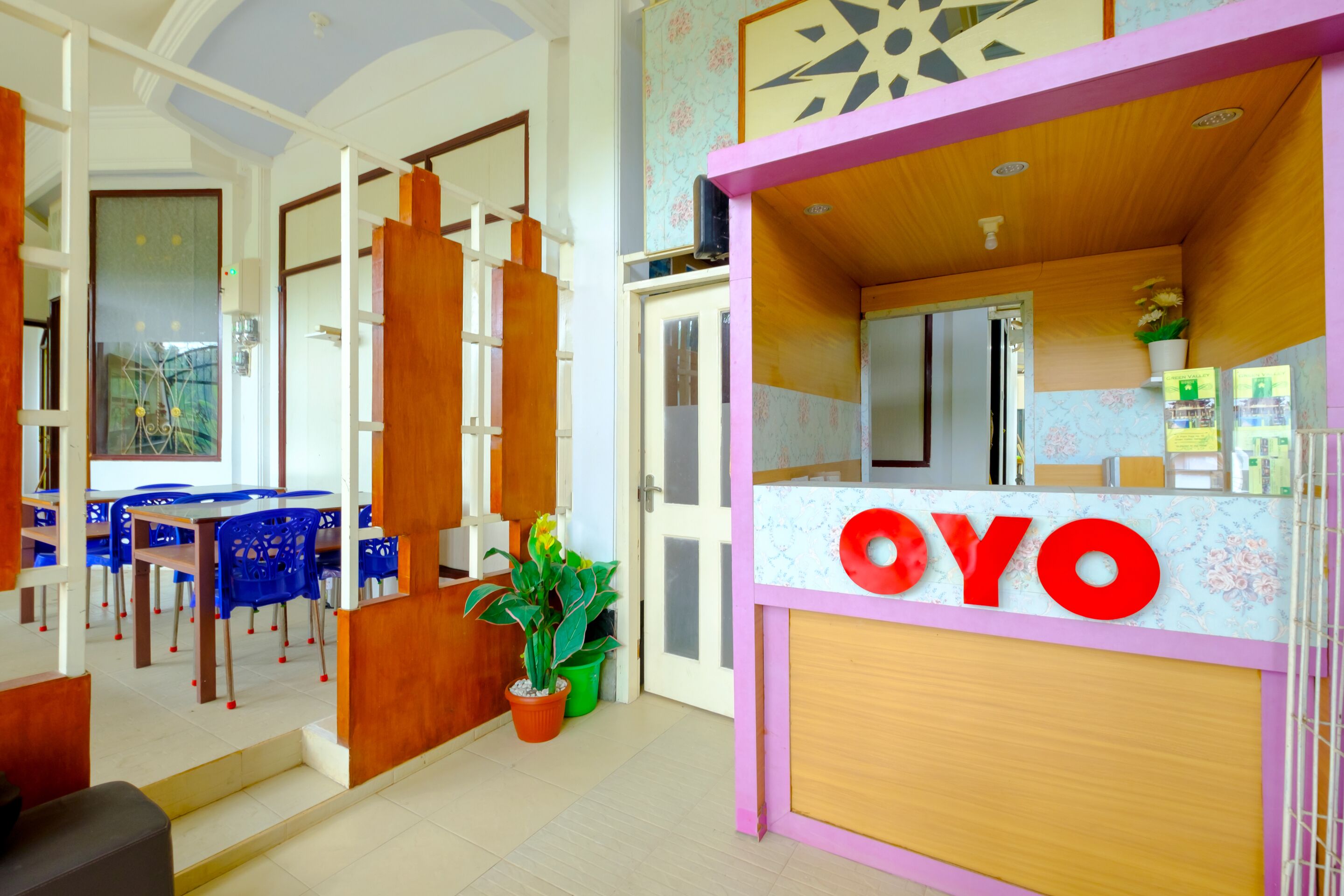 Green Valley House by Oyo Rooms