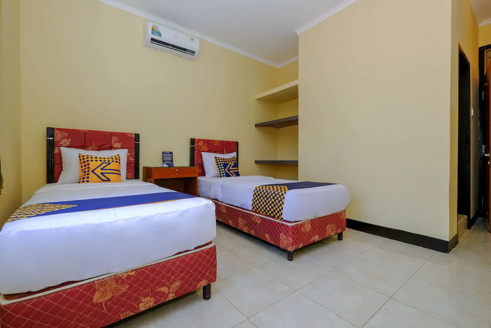 Hotel Elen by OYO Rooms