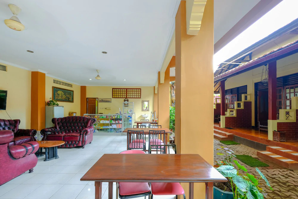 Hotel Elen by OYO Rooms