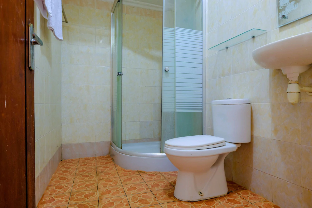 Hotel Elen by OYO Rooms