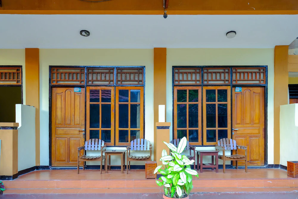 Hotel Elen by OYO Rooms