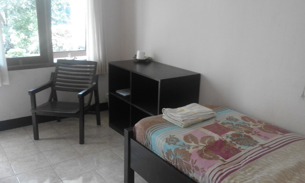 Indah Homestay