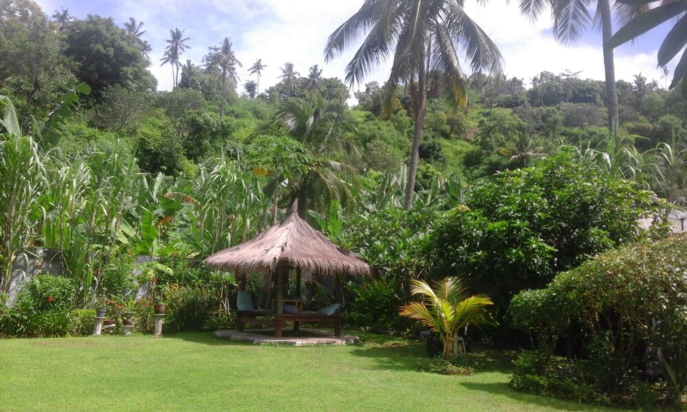 Indah Homestay