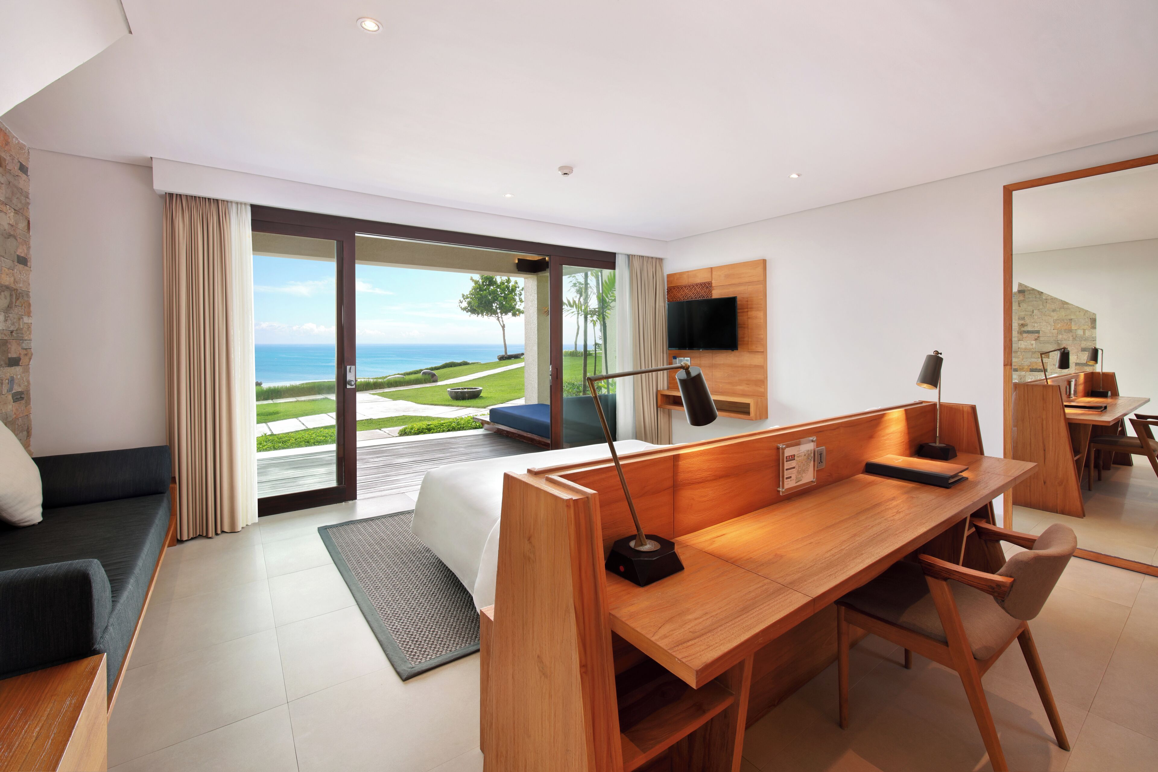 Katamaran Hotel & Resort