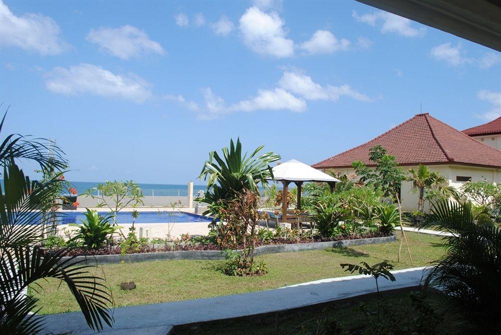 Lombok Beach Villa