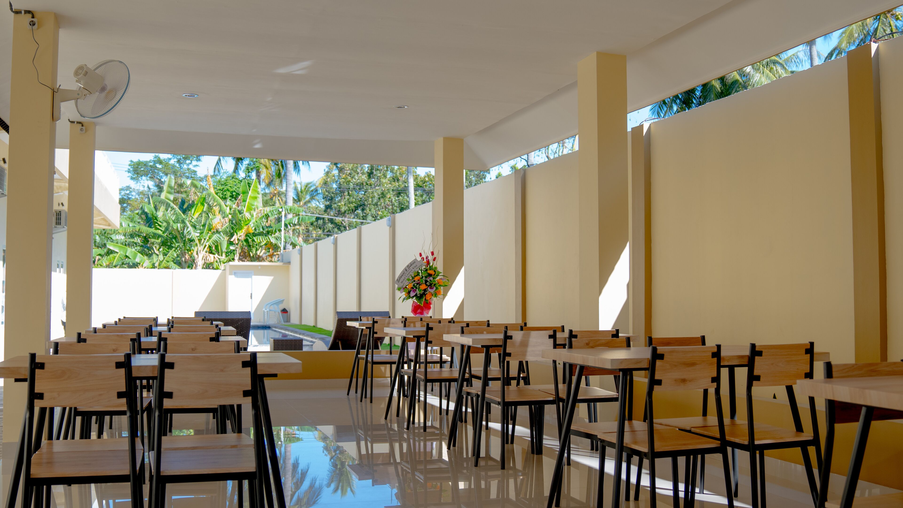 Luansa Klui Hotel