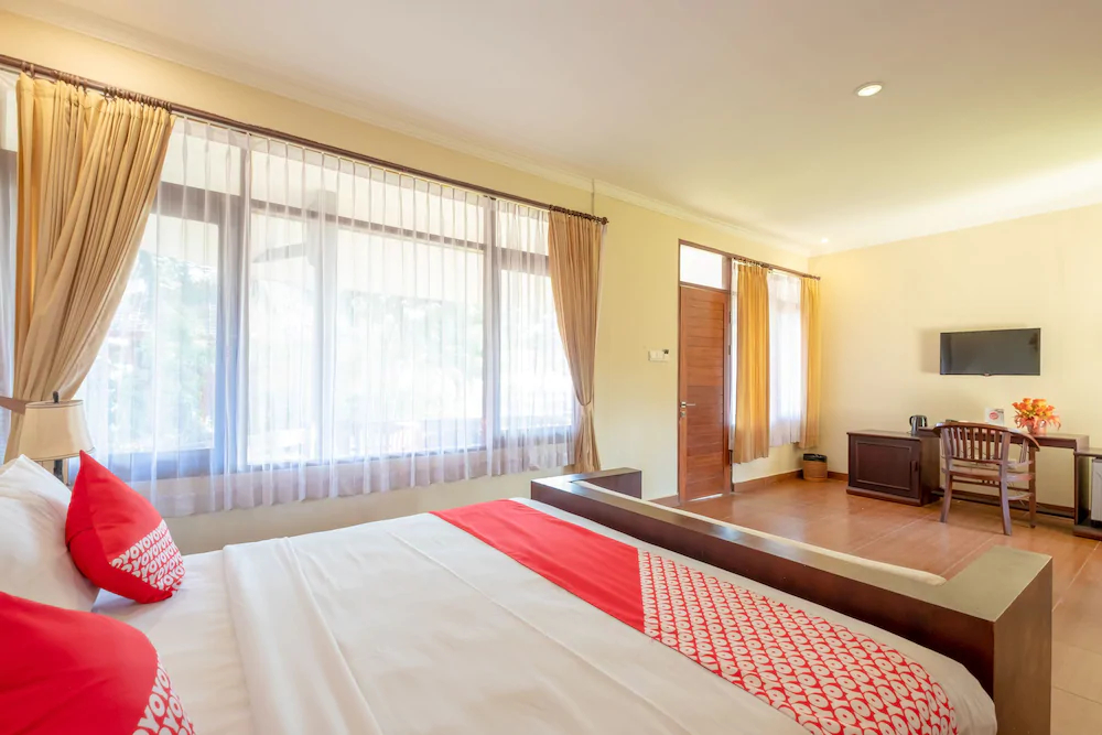 Mascot Beach Resort by OYO Rooms