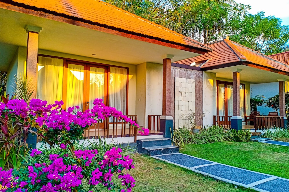 Mascot Beach Resort by OYO Rooms