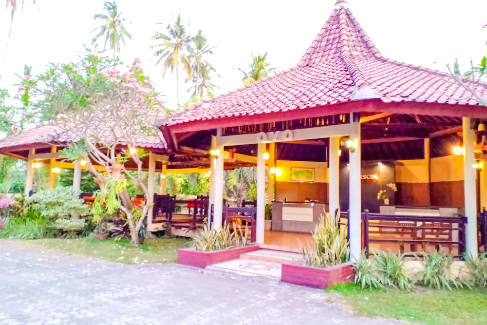 Mascot Beach Resort by OYO Rooms