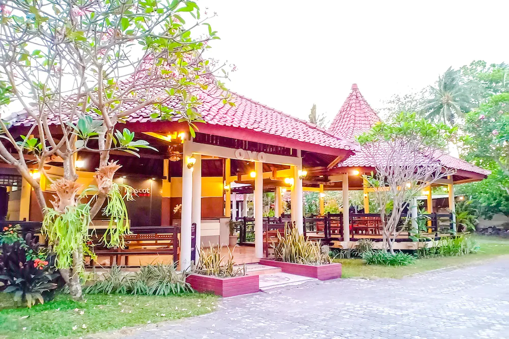 Mascot Beach Resort by OYO Rooms