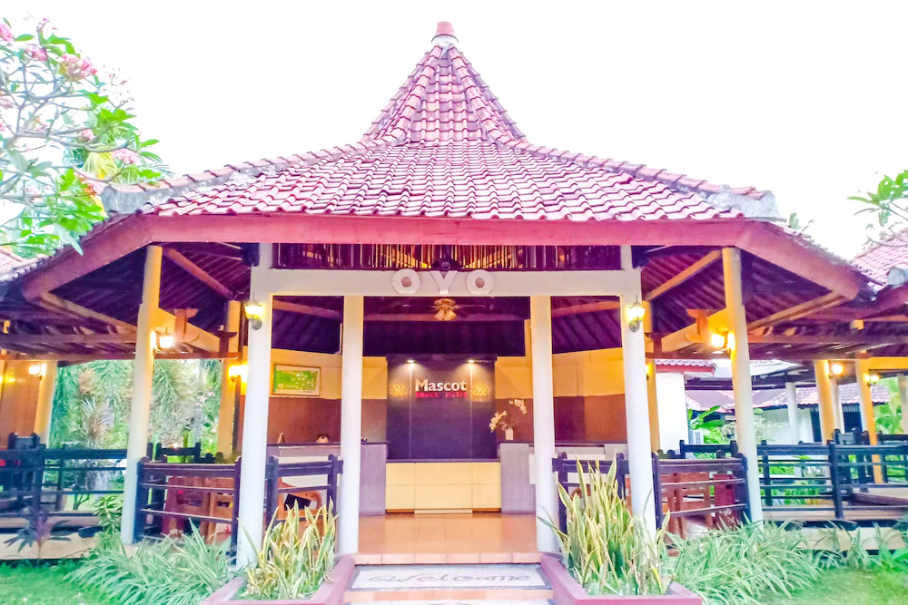 Mascot Beach Resort by OYO Rooms