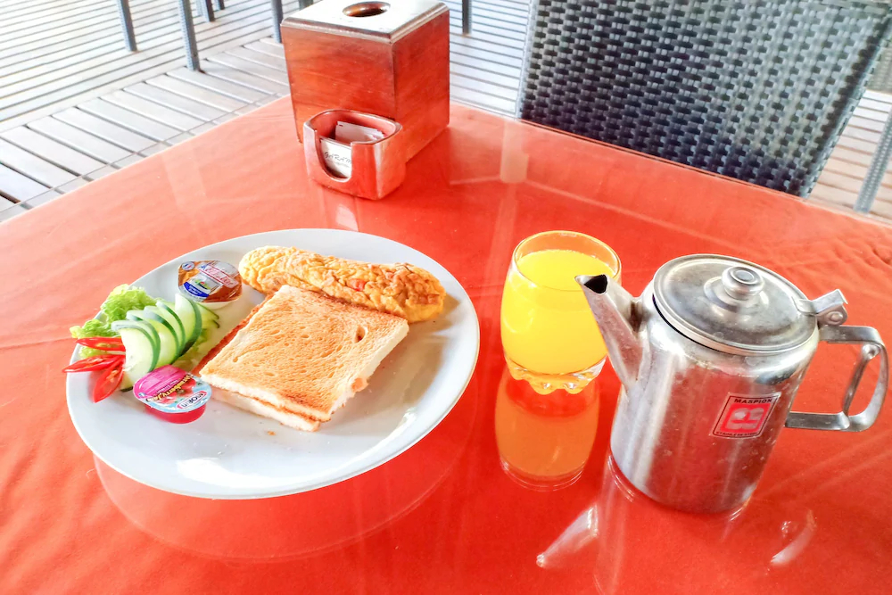 Mascot Beach Resort by OYO Rooms