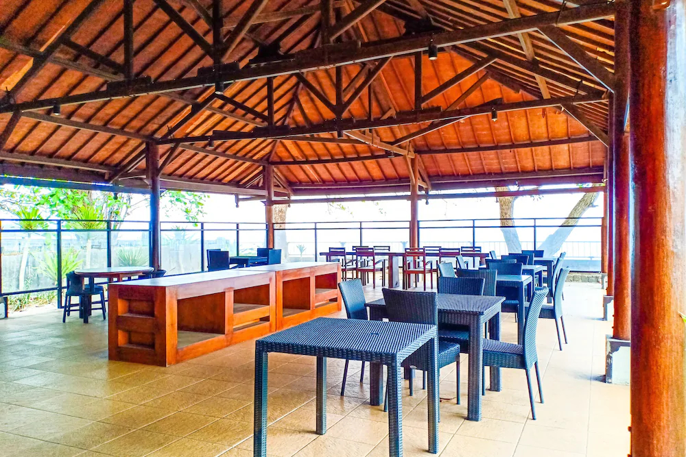 Mascot Beach Resort by OYO Rooms