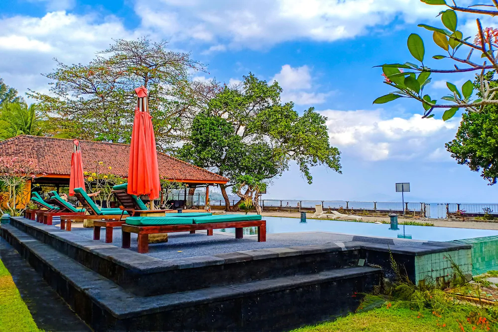 Mascot Beach Resort by OYO Rooms