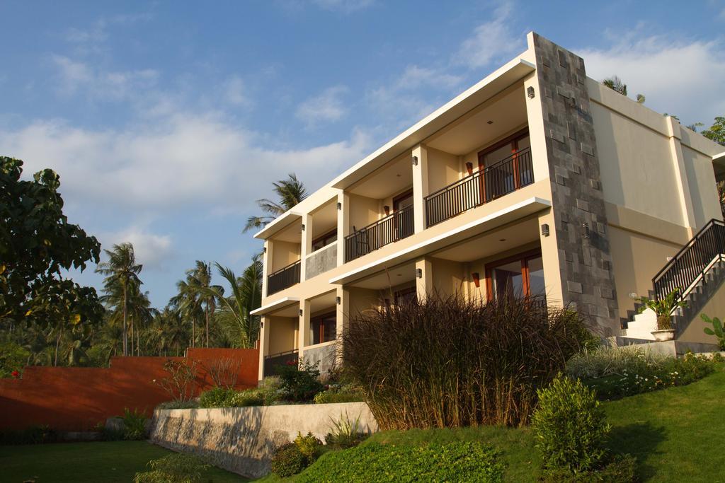 Melasa House