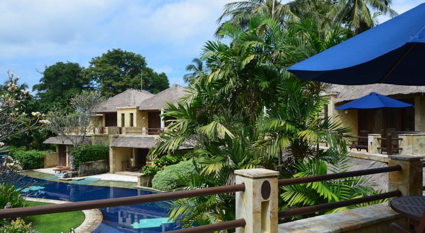 Pool Villa Club