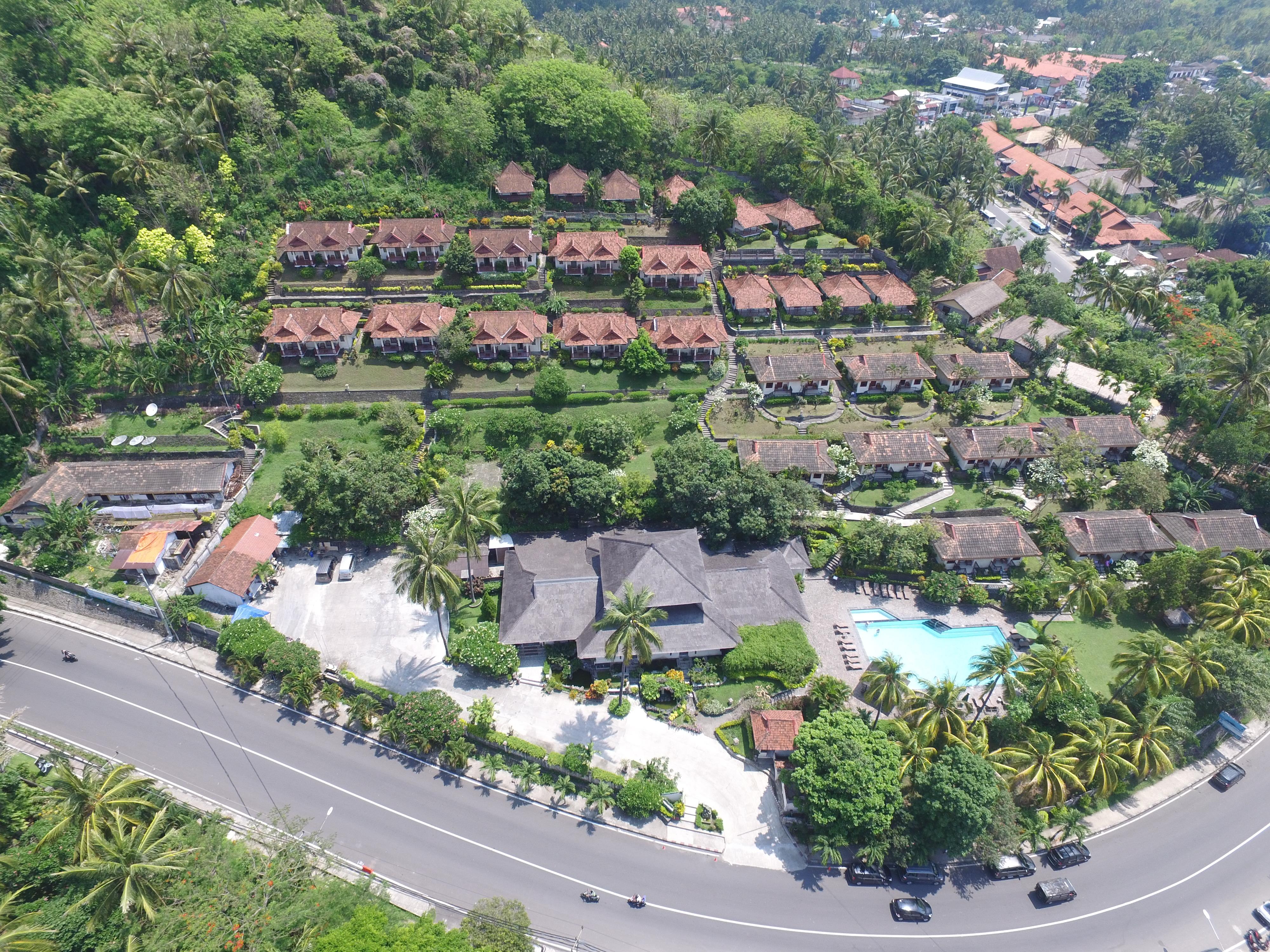 Puri Bunga Beach Cottages
