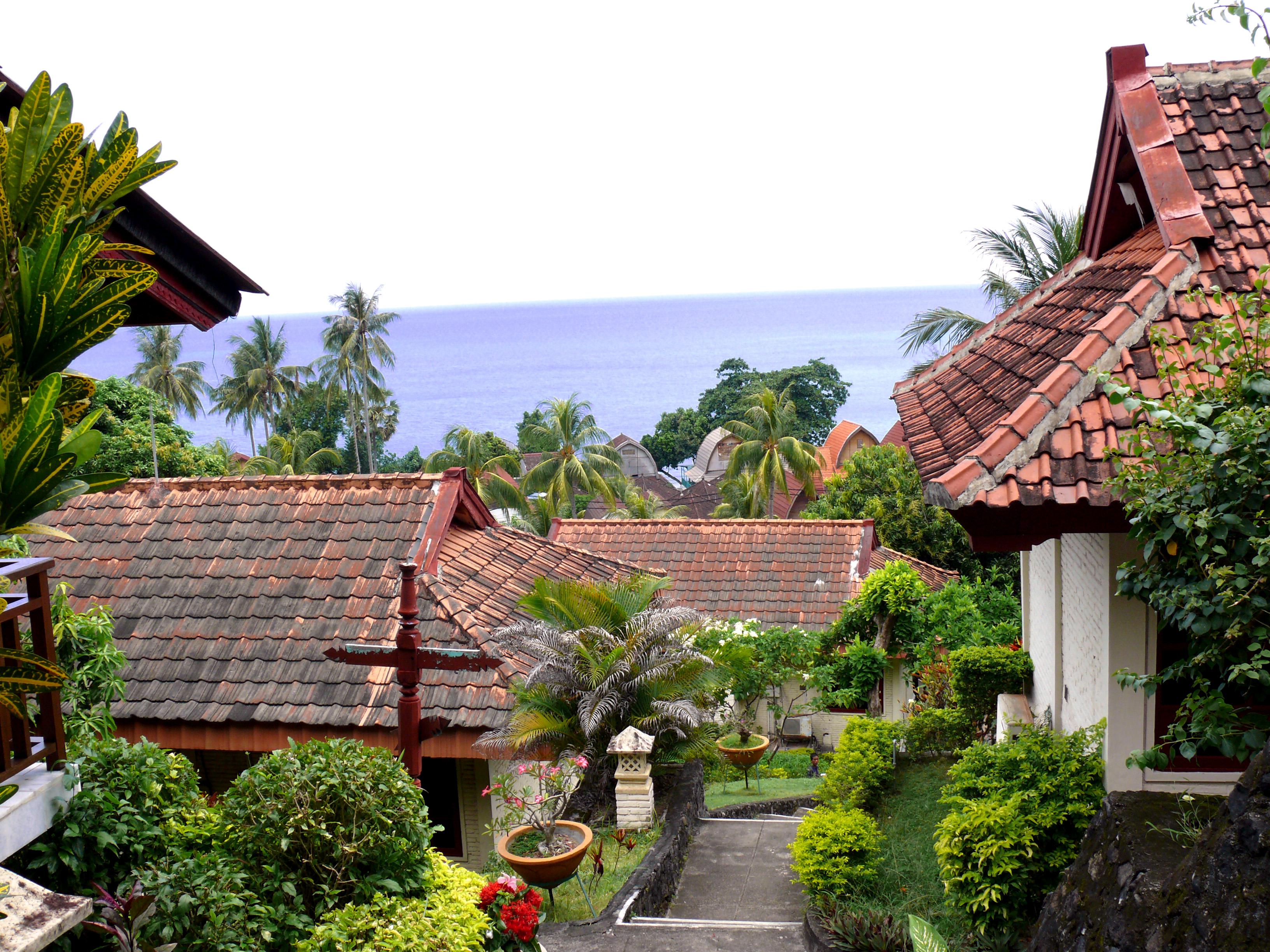 Puri Bunga Beach Cottages