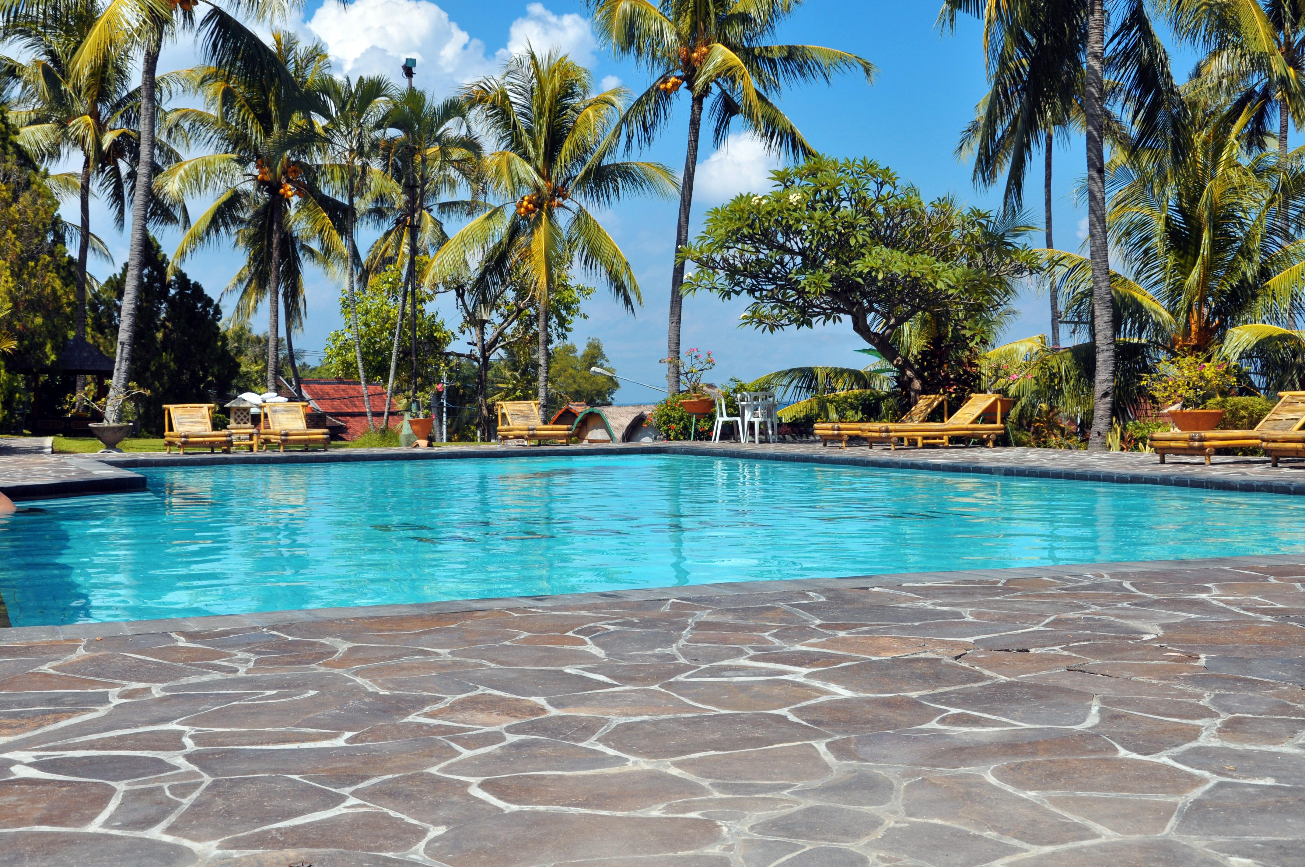 Puri Bunga Beach Cottages