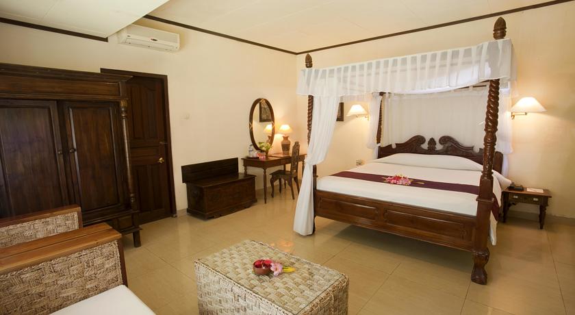 Puri Saron Senggigi Hotel