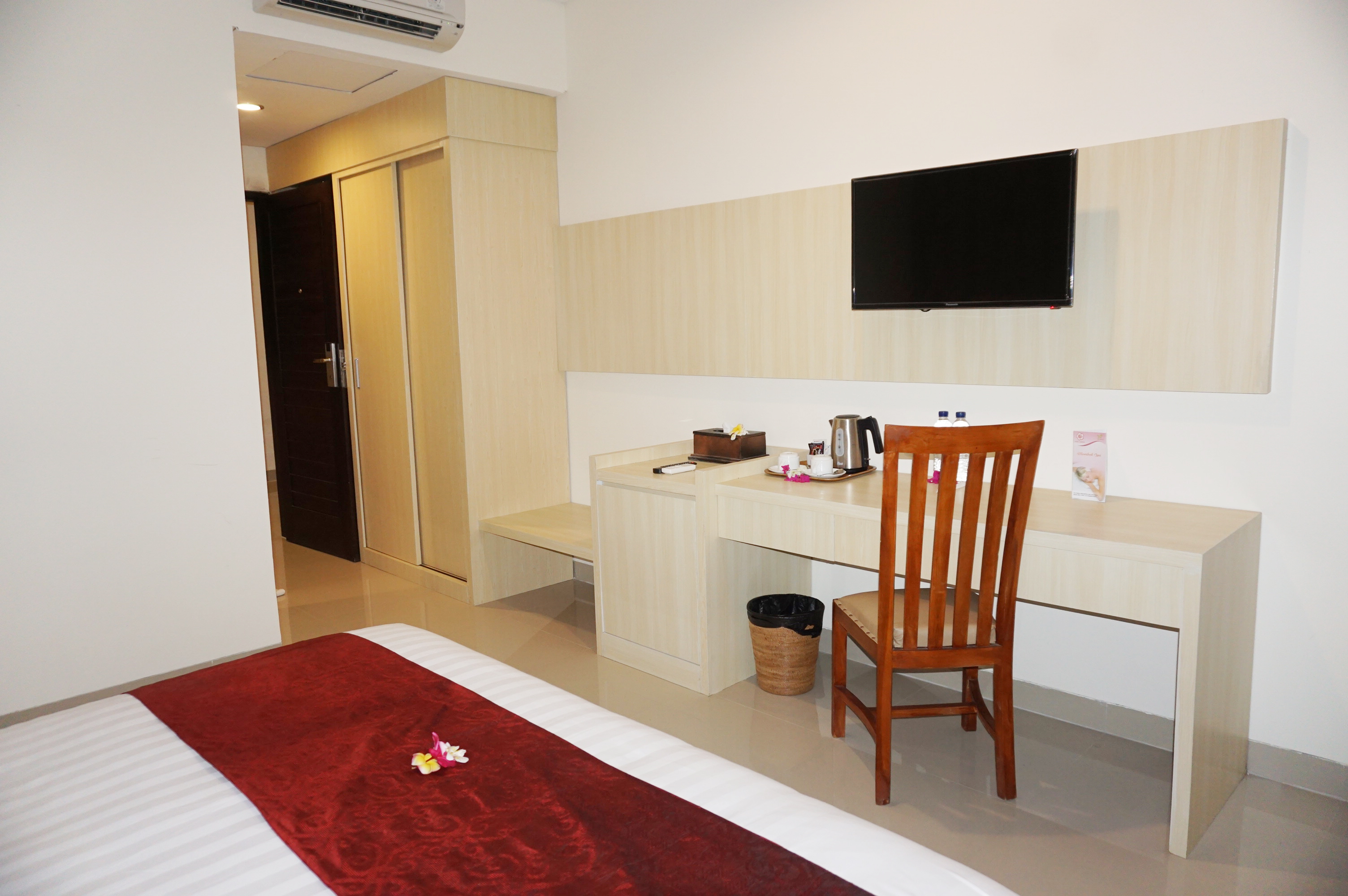 Puri Saron Senggigi Hotel