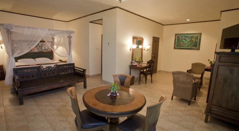 Puri Saron Senggigi Hotel