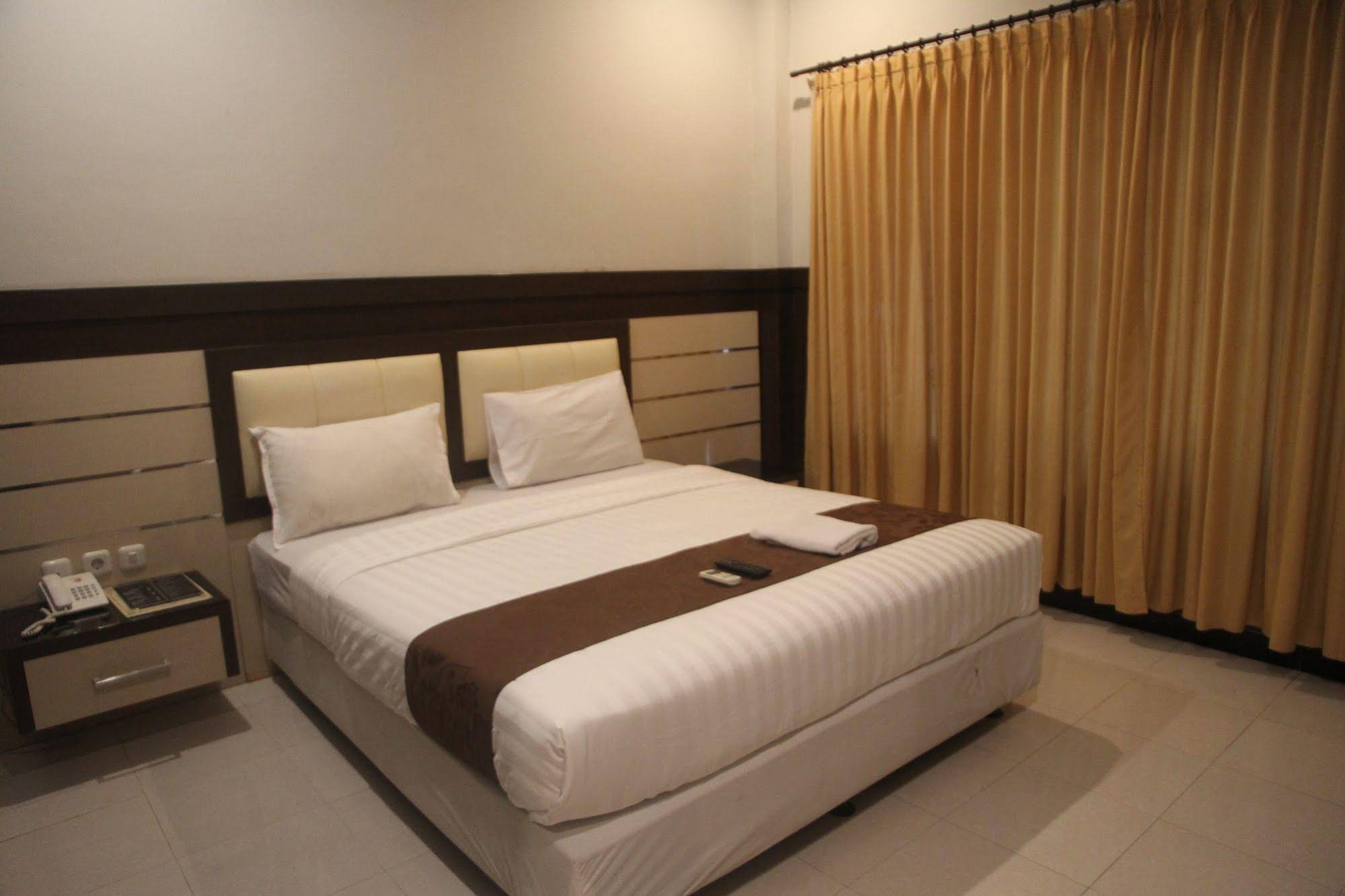 Puri Senggigi Hotel