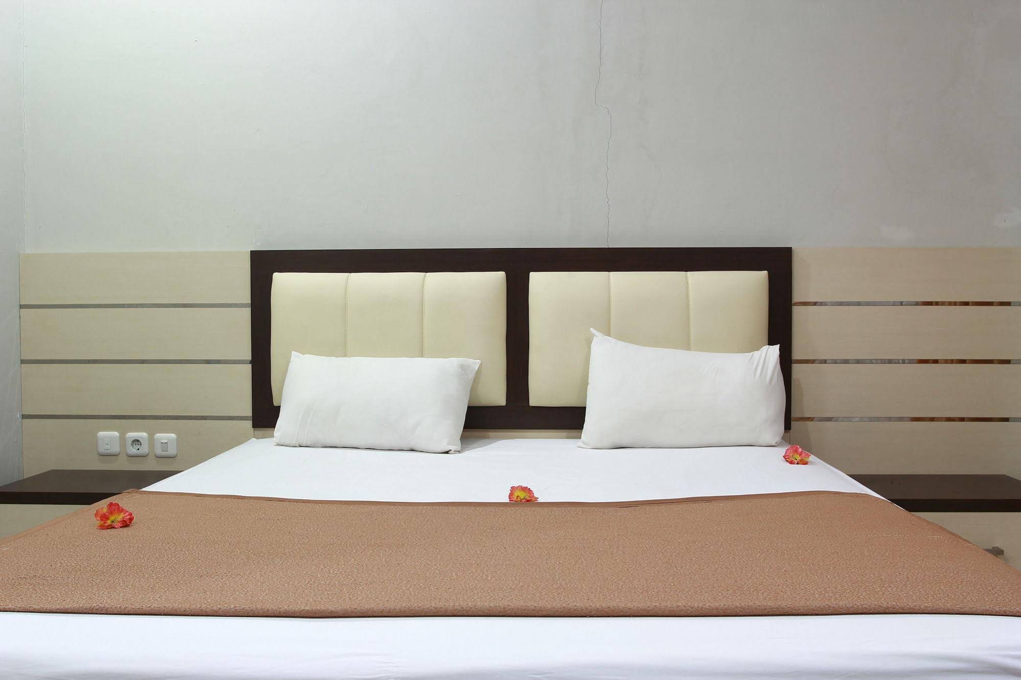 Puri Senggigi Hotel